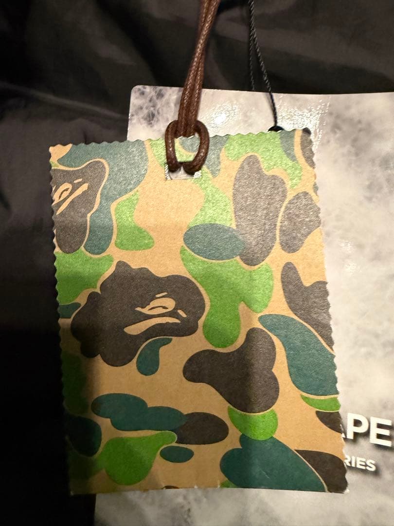 A BATHING APE ブラックダウンベスト