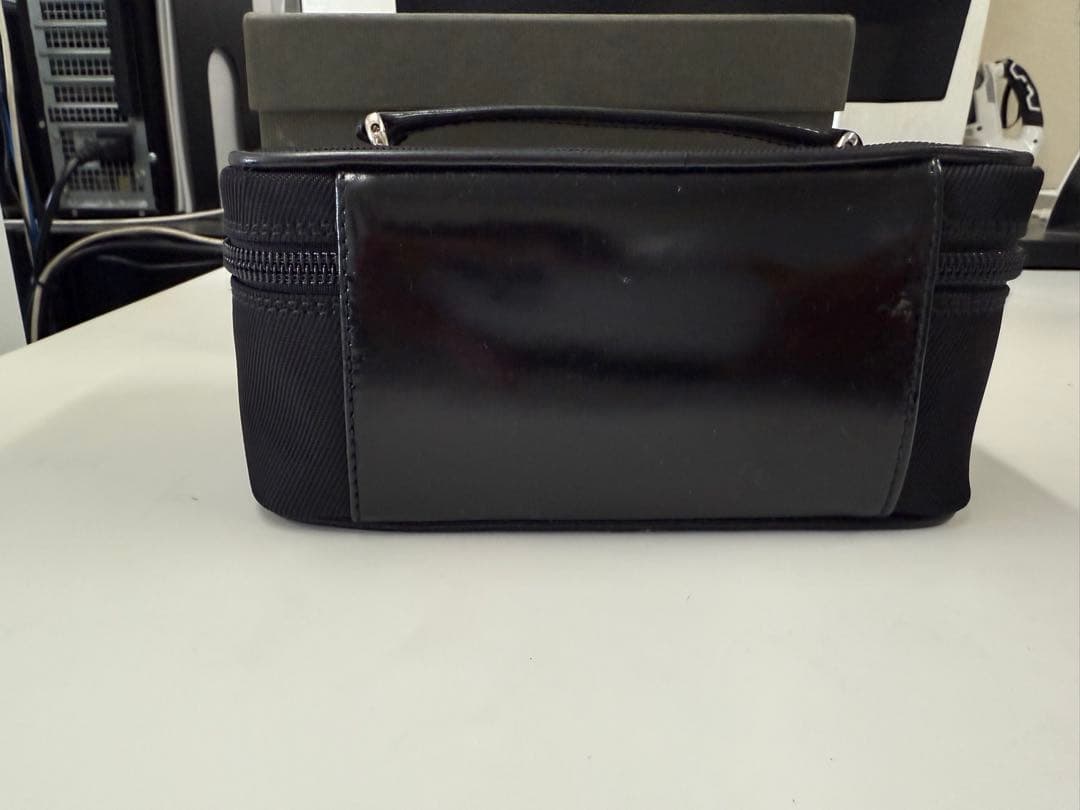 ★GUCCI ブラック ナイロン パーティーバッグ★