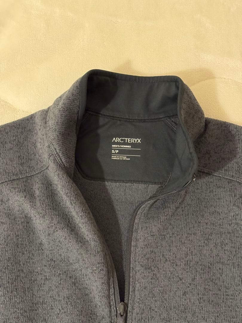 トップス ARCTERYX COVERT VEST