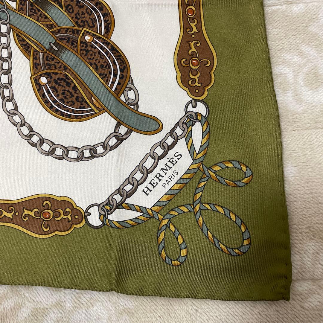HERMES カレ90 シルク100% 王家柄 紋章柄 家紋柄