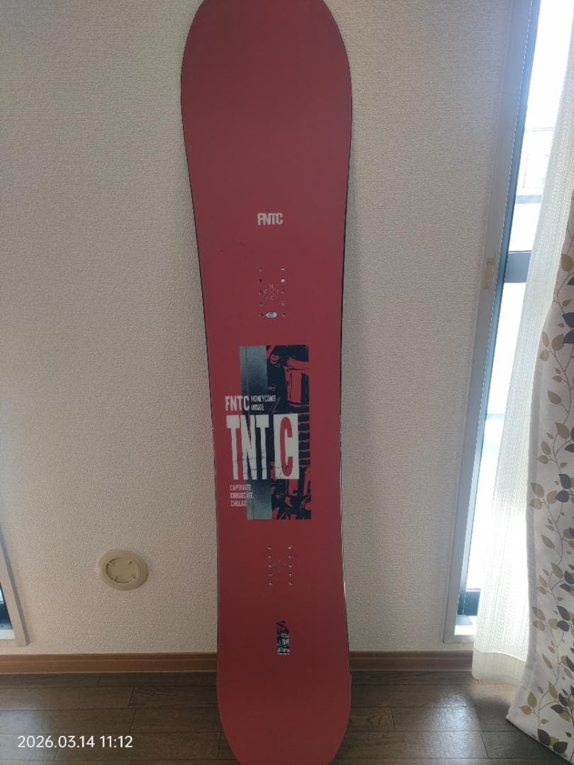 FNTC TNTC スノーボード 赤 150 cm 中古