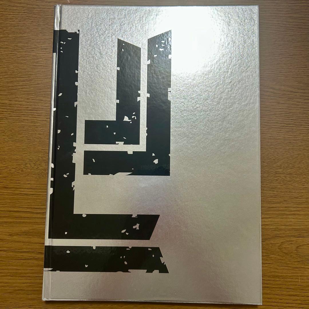【美品】東京リベンジャーズ 書き下ろし新体験展 公式図録 Silver