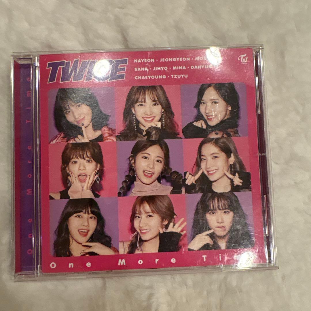 TWICE アルバムとグッズセット