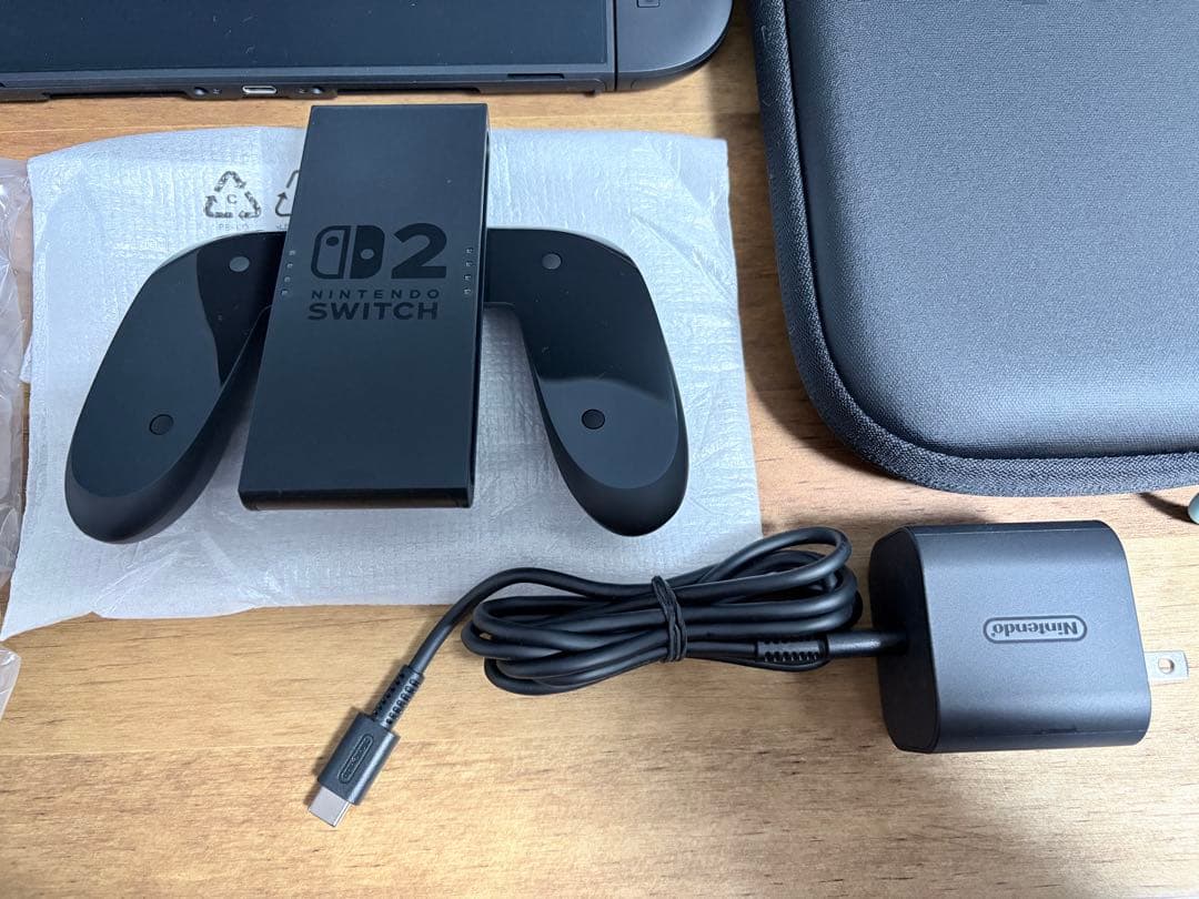 【ほぼ未使用】任天堂Switch2 多言語版　日本国内版 箱無し