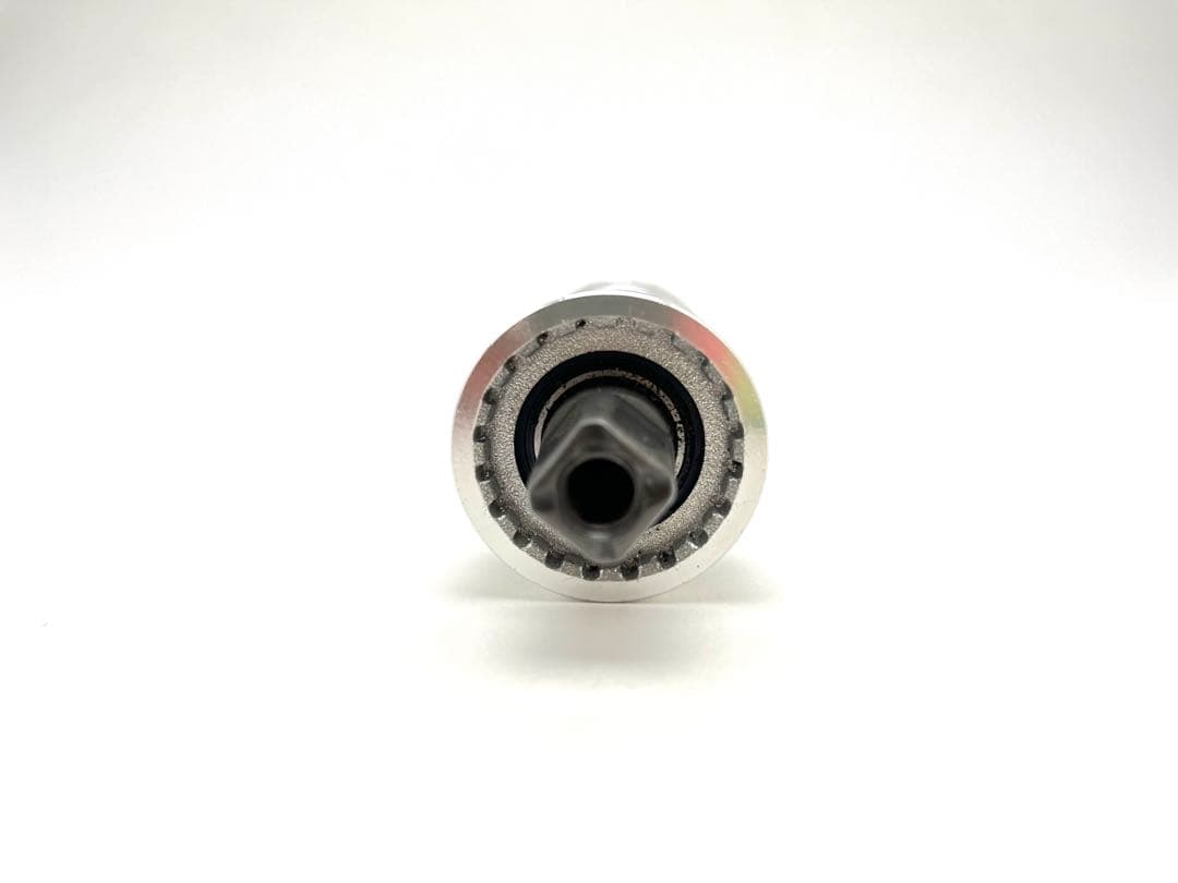 Sugino 75 cbb sg75 カートリッジ式　ボトムブラケット