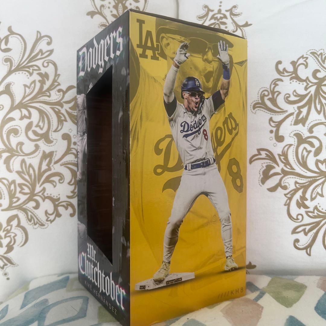 KIKE HERNANDES バブルベッド人形　ドジャースキャップ付き