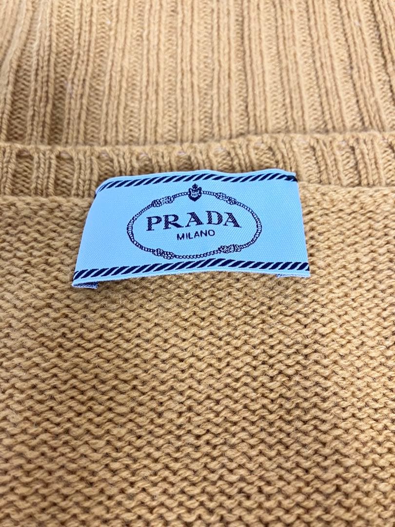 PRADA カシミヤ ニットベスト