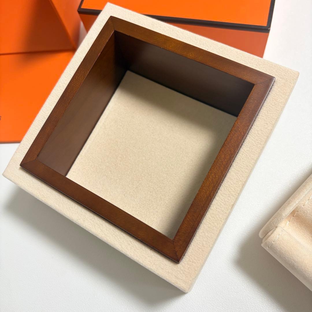 美品　エルメス　腕時計　ケース　空箱　現行品　C