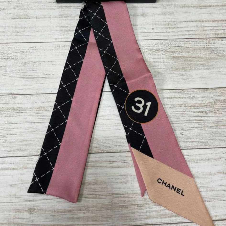 c*.様 【新品】CHANEL シャネル スカーフ