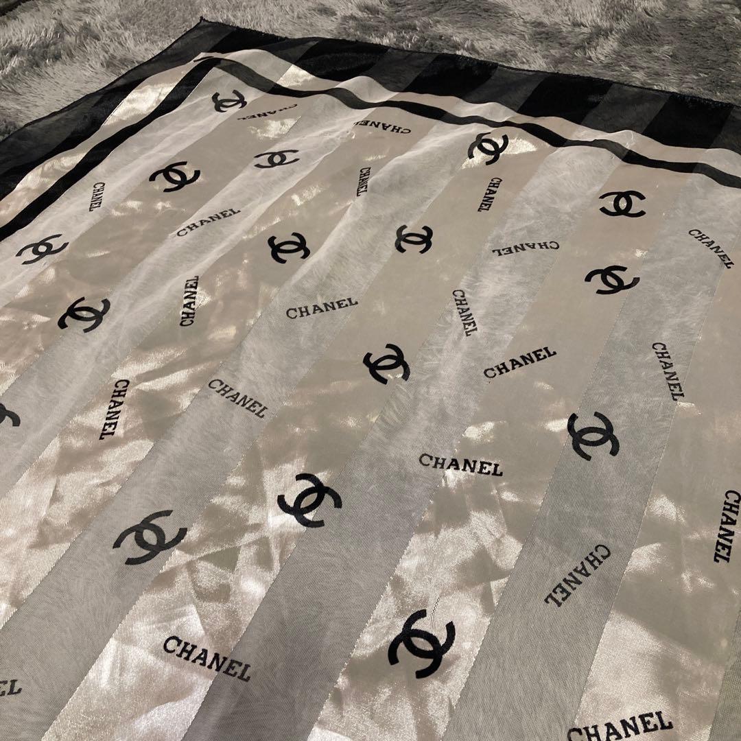 CHANEL ロゴスカーフ 100✖︎100