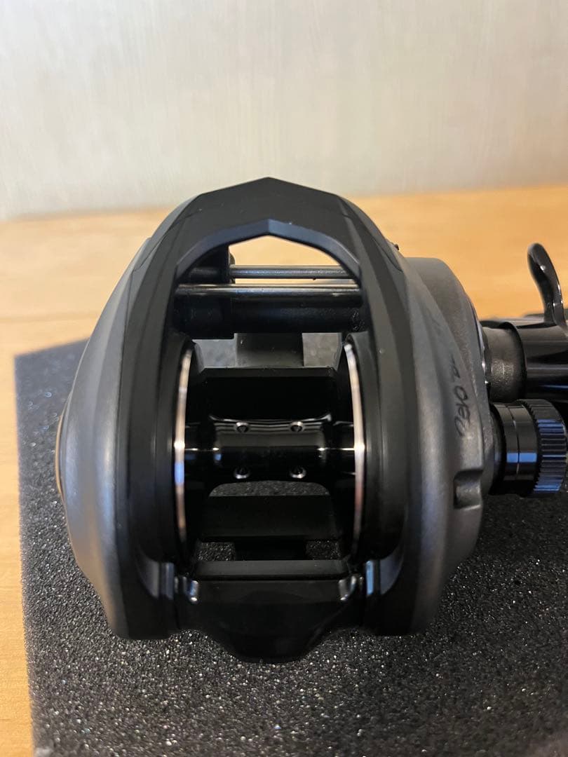 リール AbuGarcia REVO BEAST 40 HS