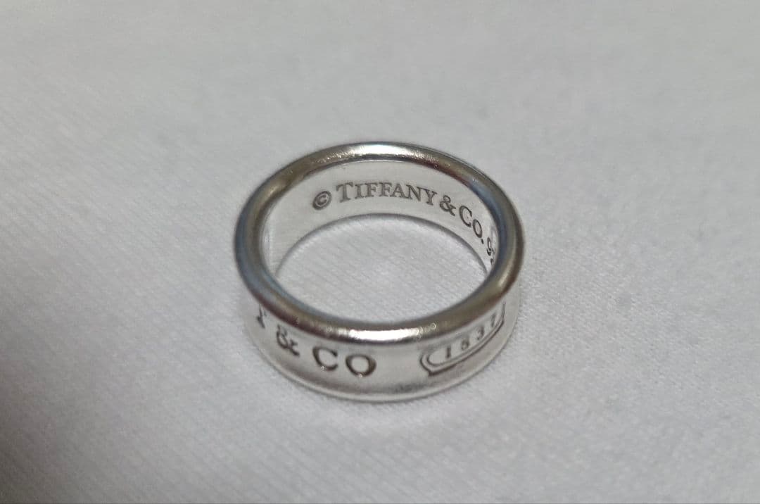 【美品】Tiffany & Co. (ティファニー) ナローリング1837