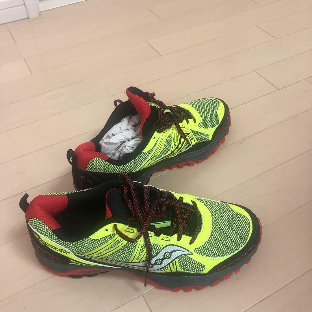 トレイルランニング用　　saucony