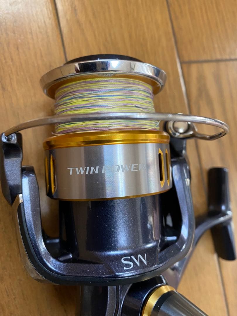 15.ツインパワー SW6000HG スピニングリール