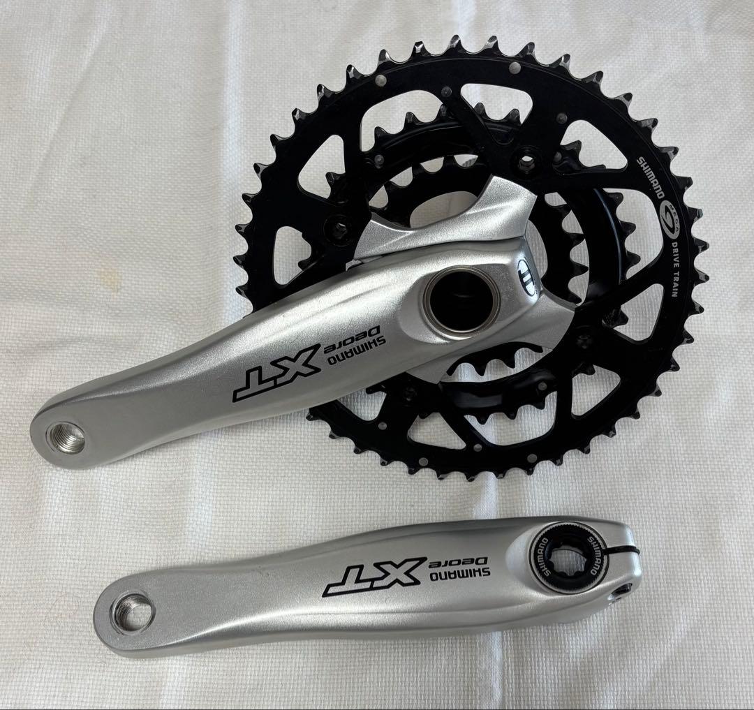 Shimano XT クランクセット とフロントディレイラー　3段