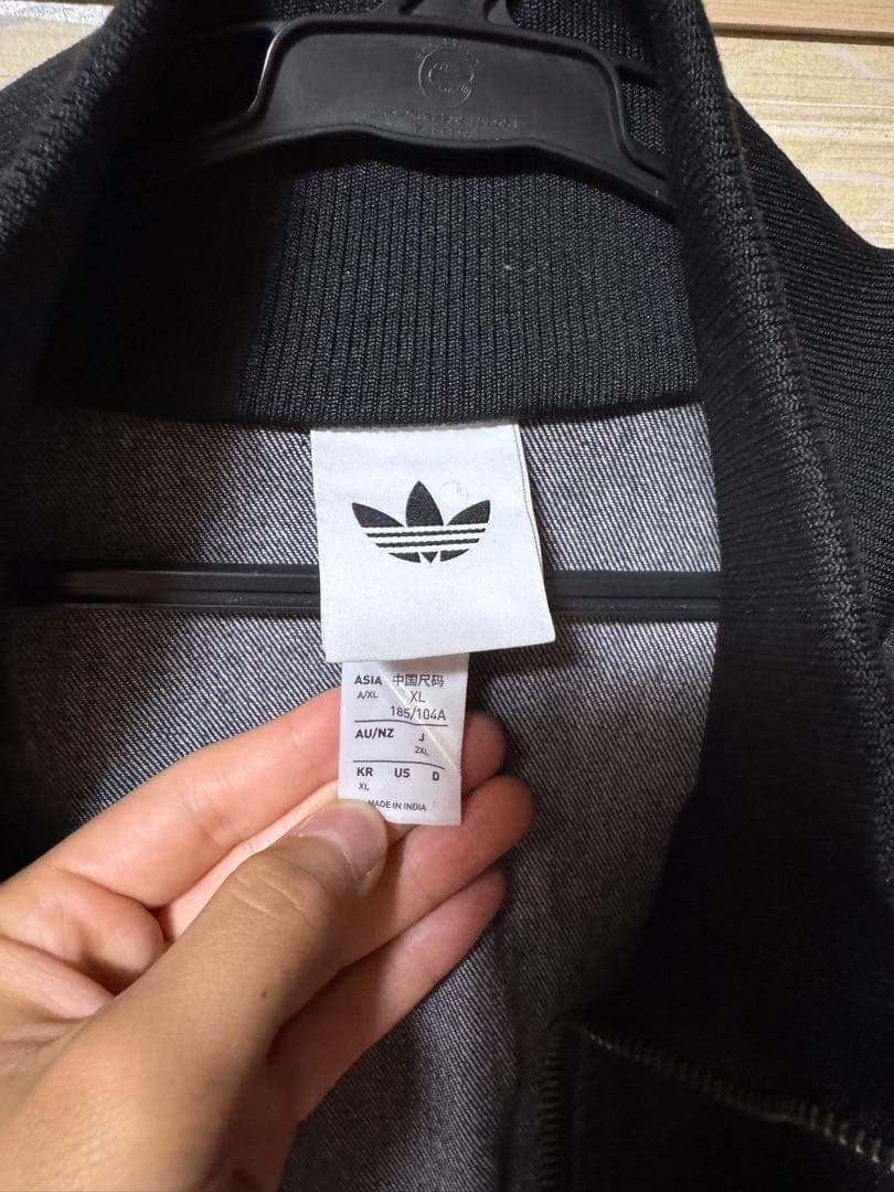 adidas ファイヤーバード　ブラックデニム　トラックジャケット　黒　xl