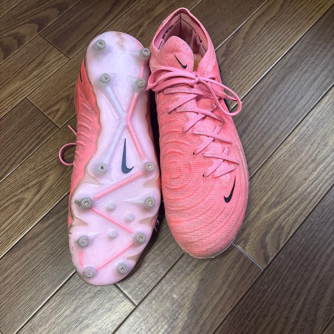 Nike ファントムGX