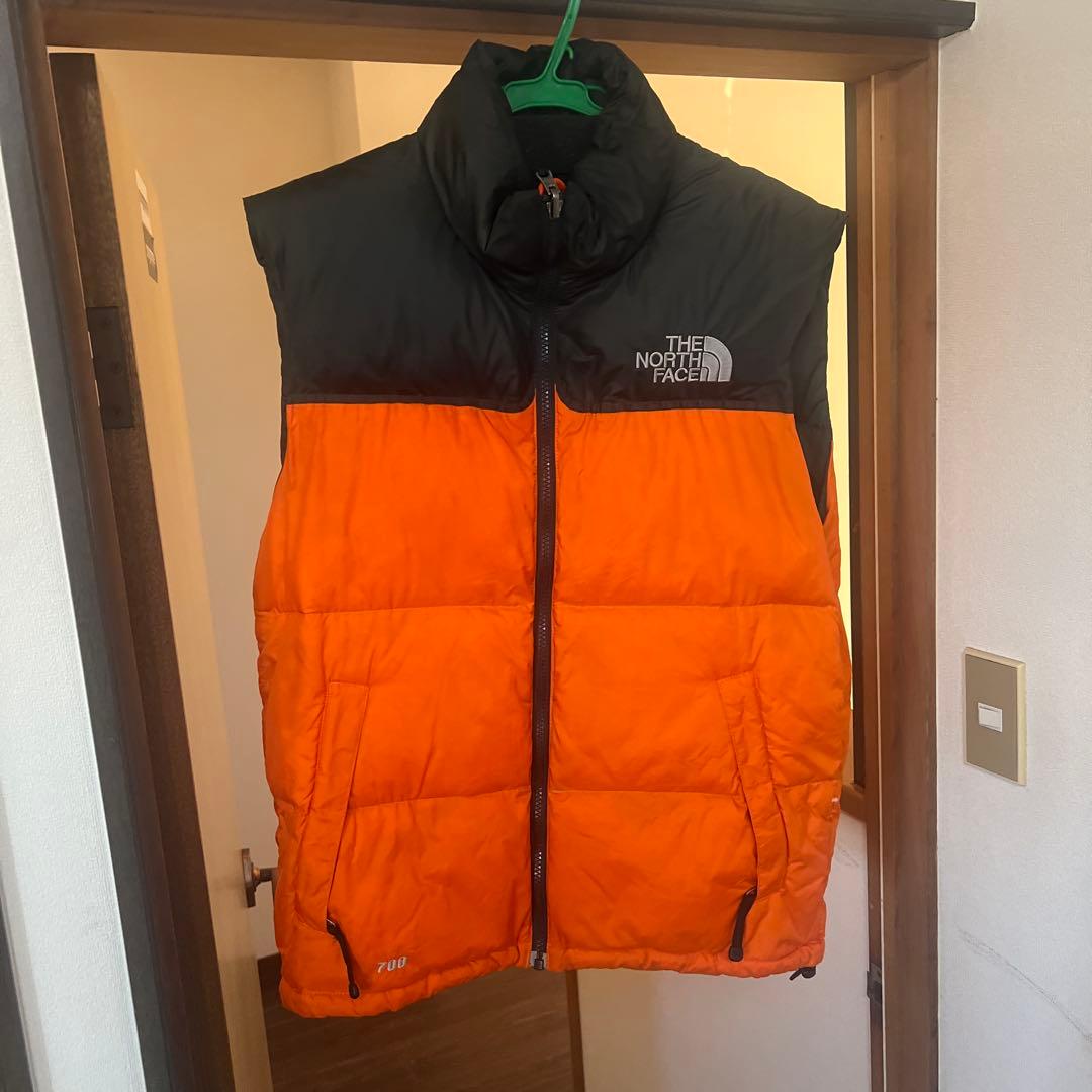 THE NORTH FACE ダウンベスト オレンジ/黒