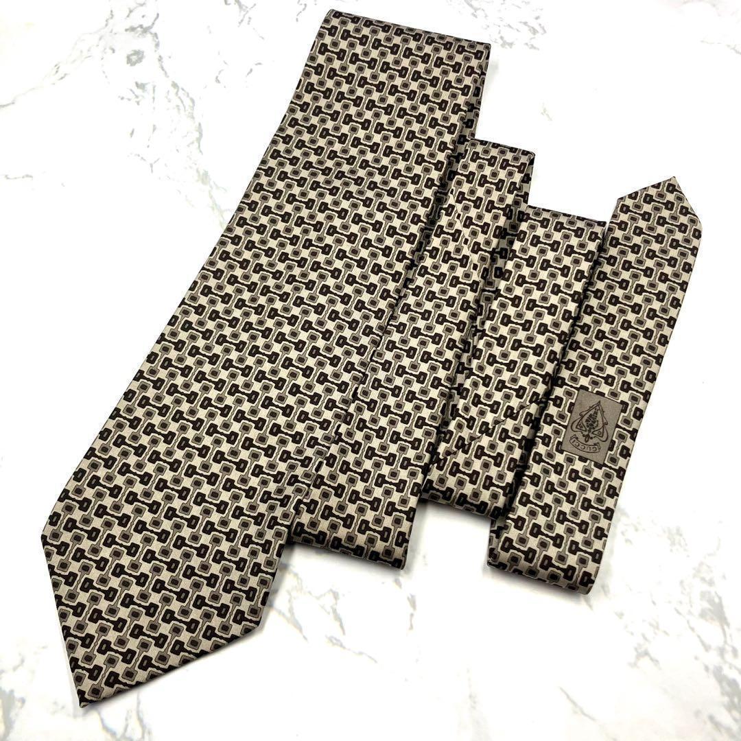 ◆美品◆ GUCCI ネクタイ グレー 幾何学模様 高級感