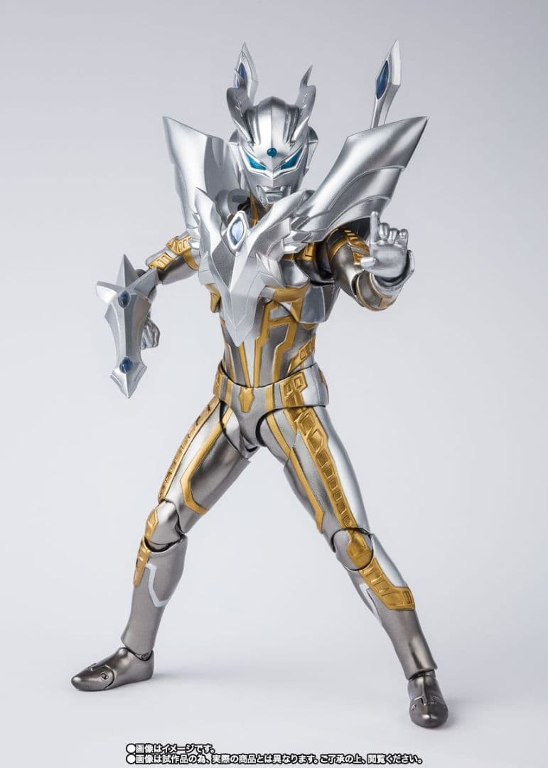 【開封品】S.H.Figuarts　ウルティメイトシャイニングウルトラマンゼロ