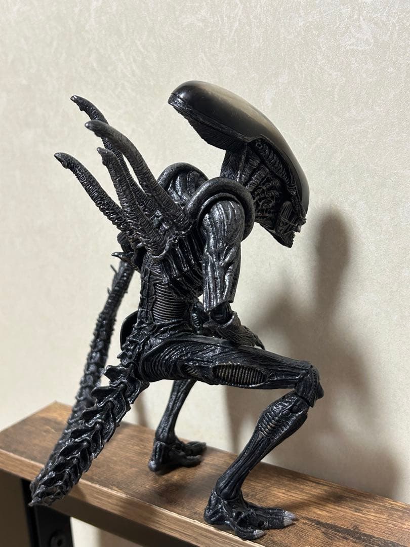 ネカ NECA エイリアンvsプレデター　バトルエイリアン