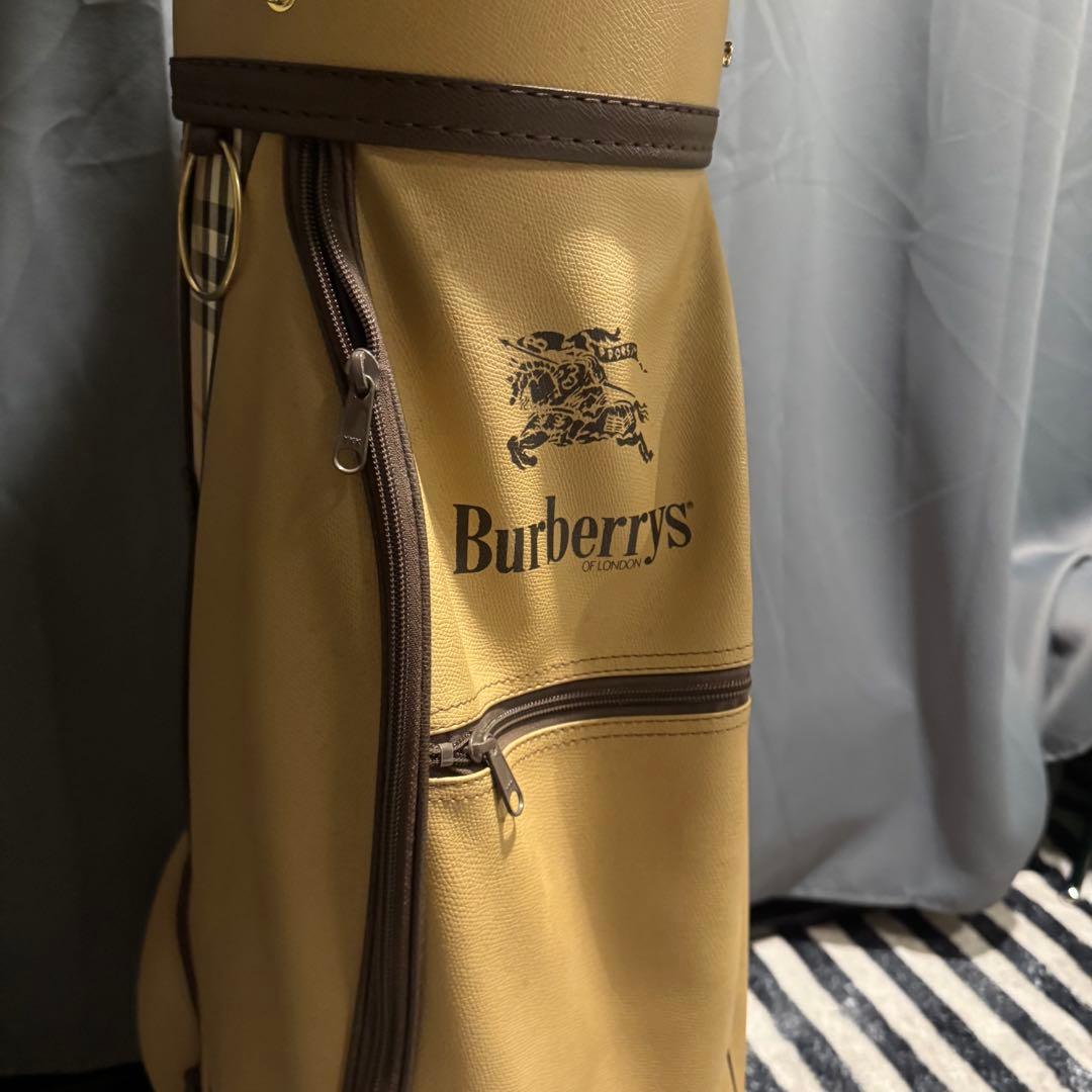 Burberrysキャディバッグ ＆ テーラーメイド クラブ一式（初心者歓迎！）