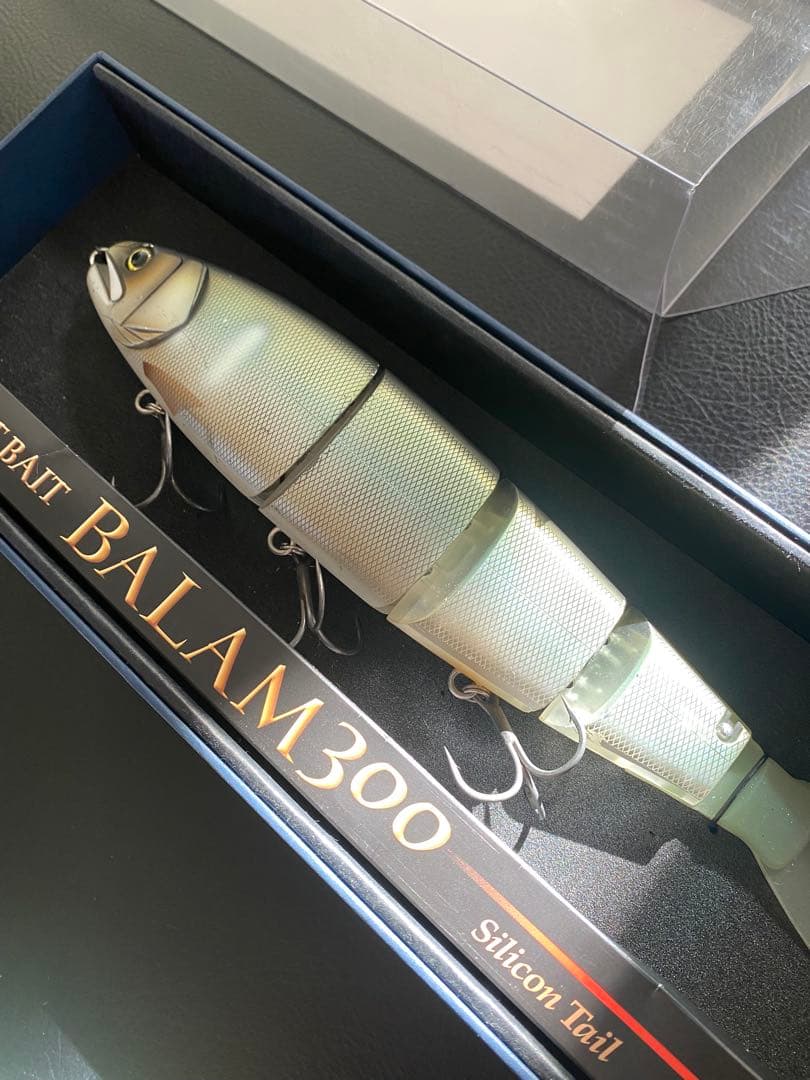マドネスジャパン バラム300。300mm、6oz clas