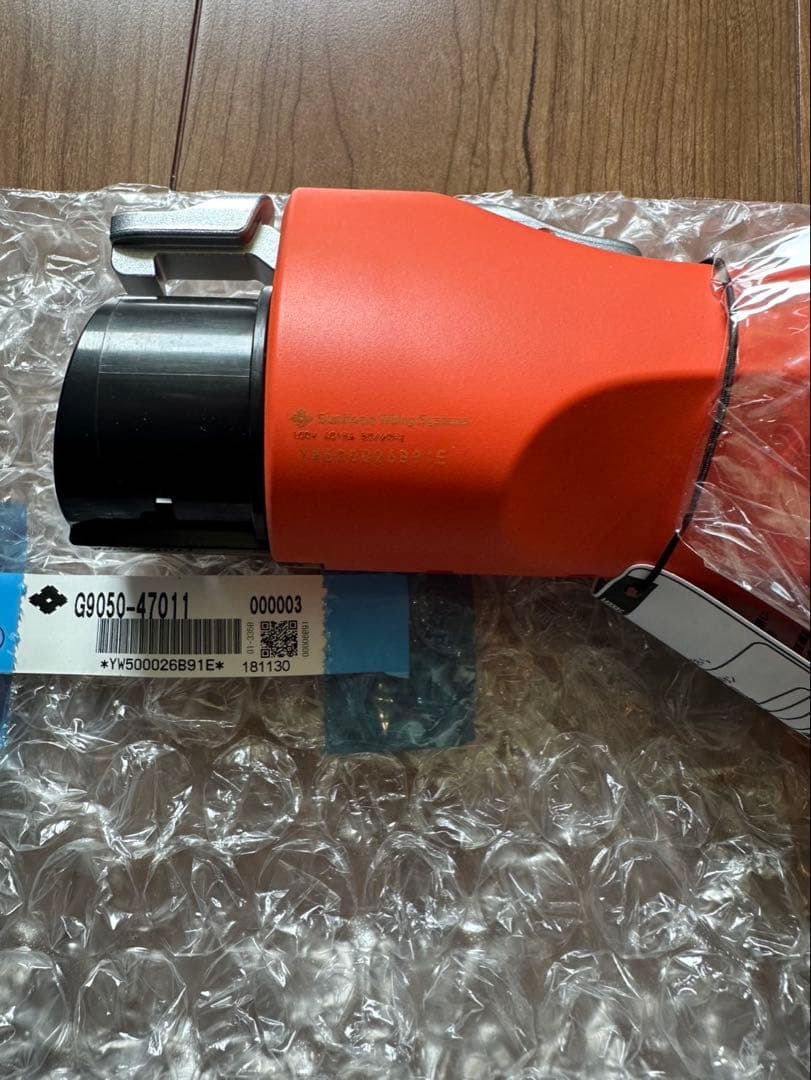 トヨタ　純正　プリウスPHV ZVW52 ヴィークルパワーコネクター　新品未使用