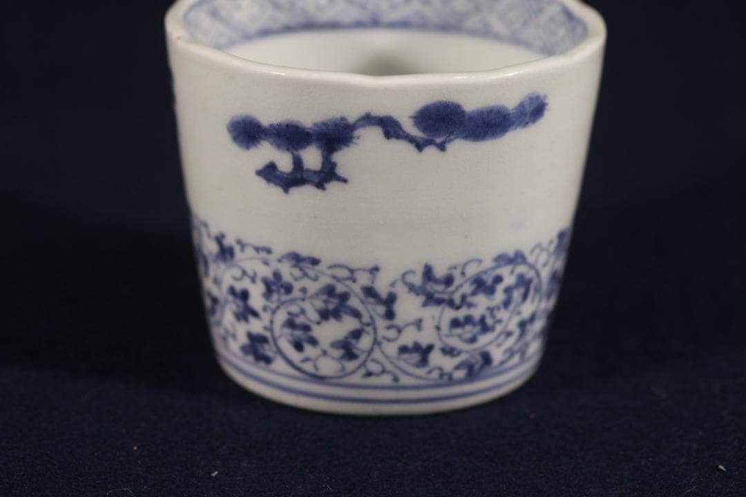 238　古伊万里大振染付松竹梅花唐草図蕎麦猪口　無傷　幕末