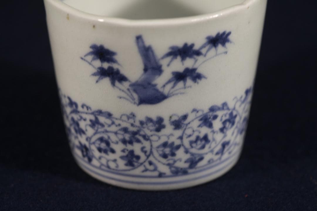238　古伊万里大振染付松竹梅花唐草図蕎麦猪口　無傷　幕末