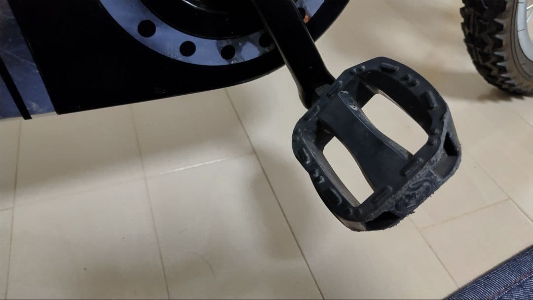 Jeep 子供用自転車 ベージュ 前面バスケット付き