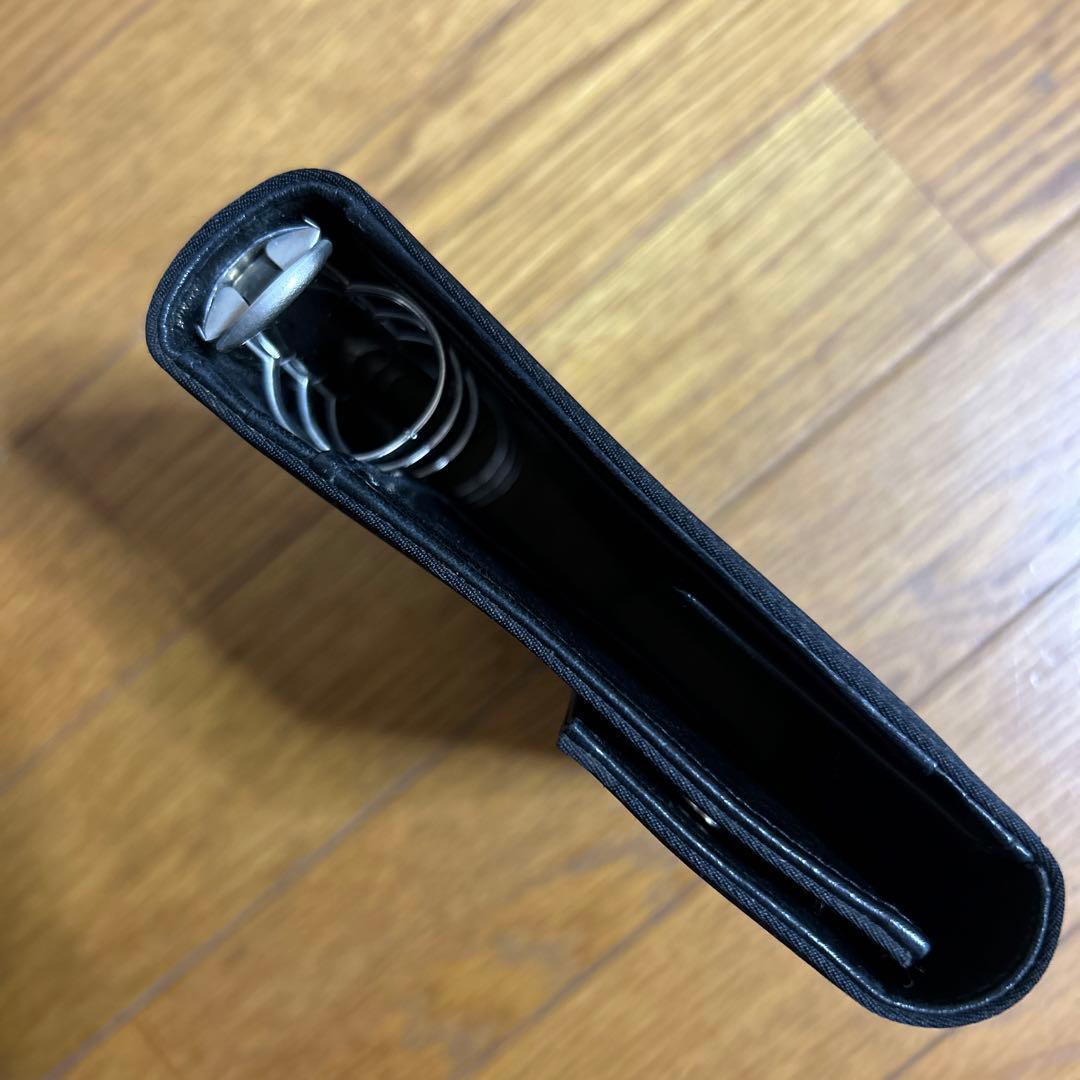 PRADAスケジュール手帳カバー　三角プレート
