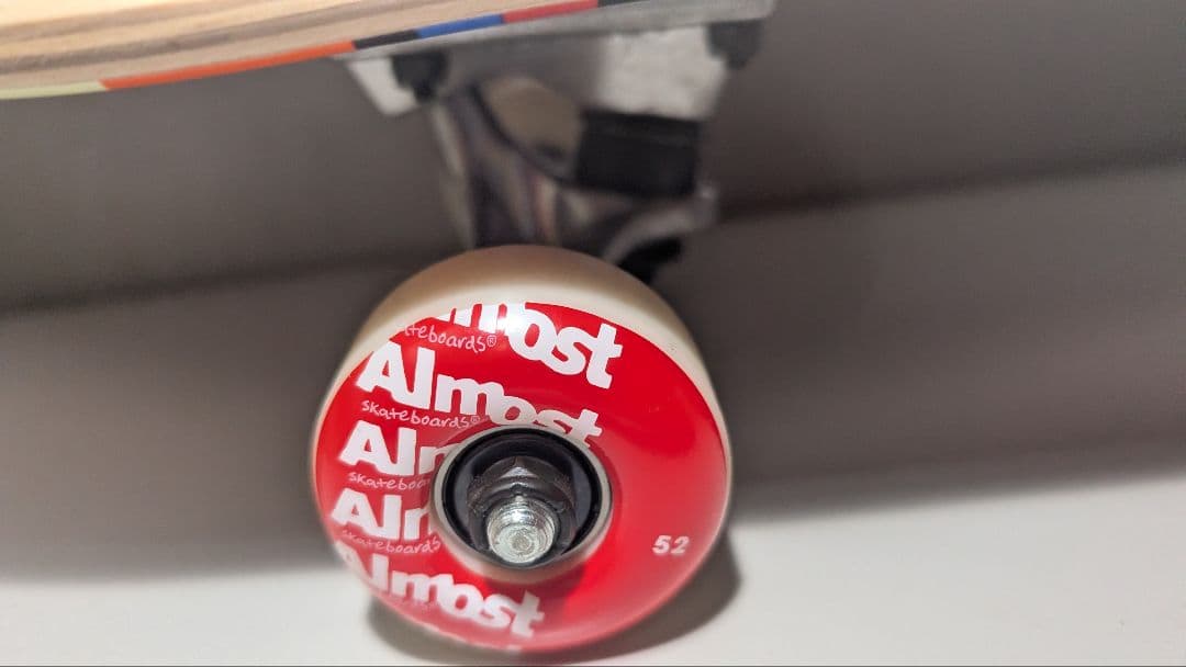 新品 オルモスト ALMOST デッキ スケートボード
