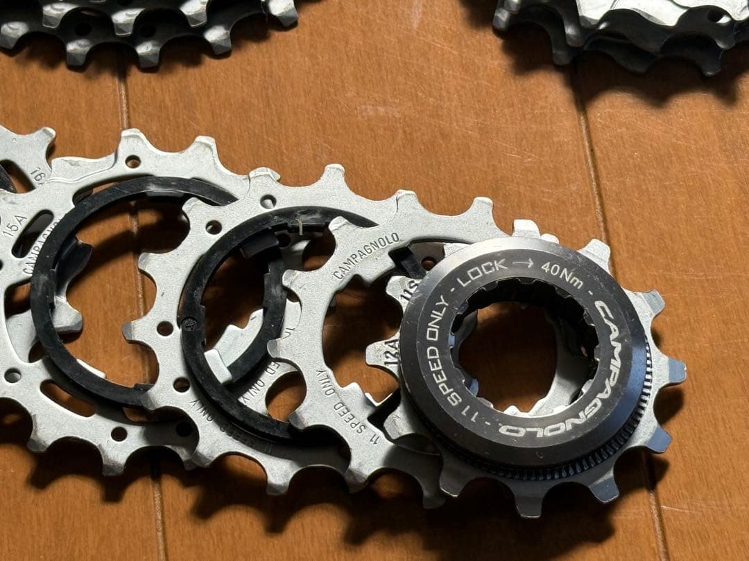 Campagnolo 11sスプロケット　コーラス？12-25