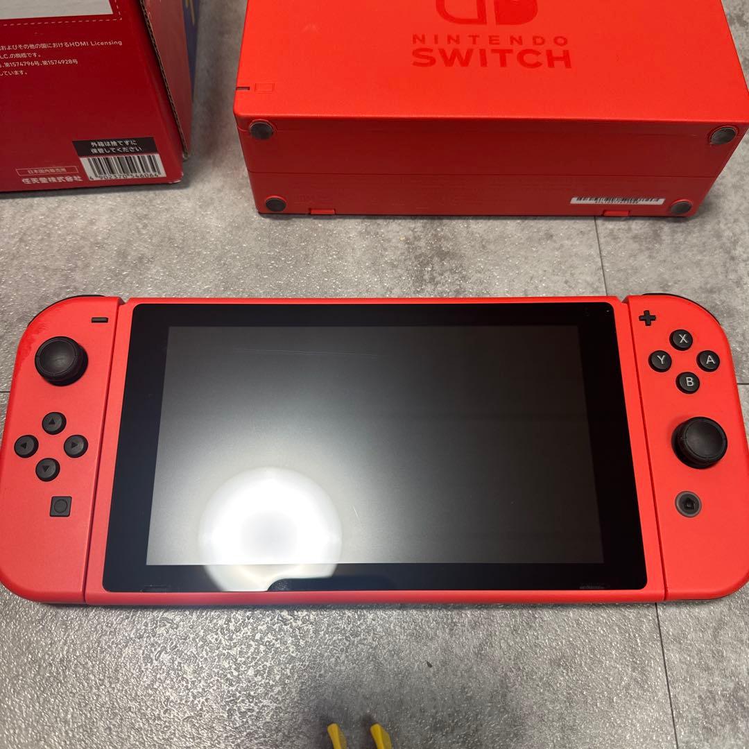 Nintendo Switch マリオレッド×ブルー 本体