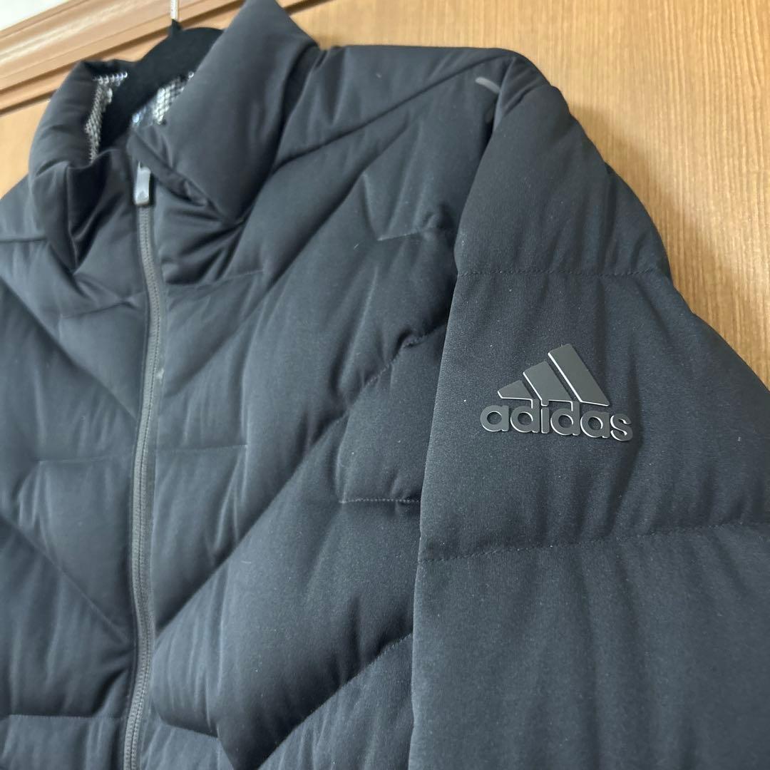 adidas ダウンジャケット(値札付き)