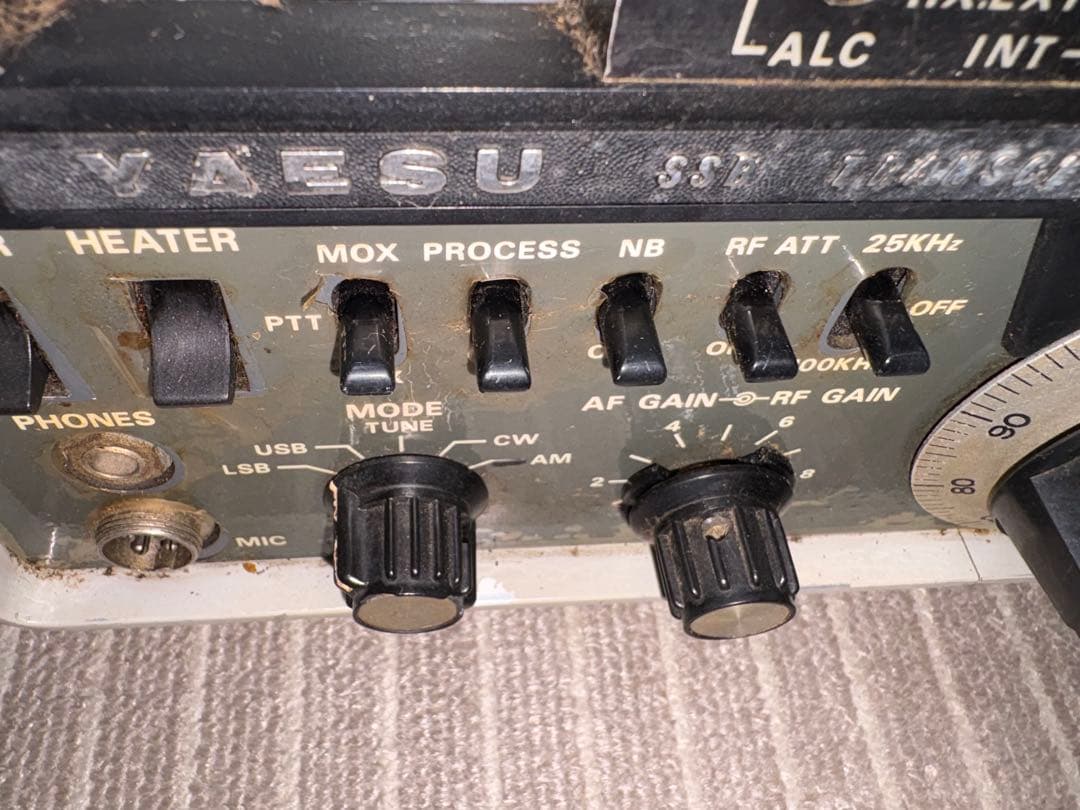 ヤエス　YAESU FT-101E ジャンク