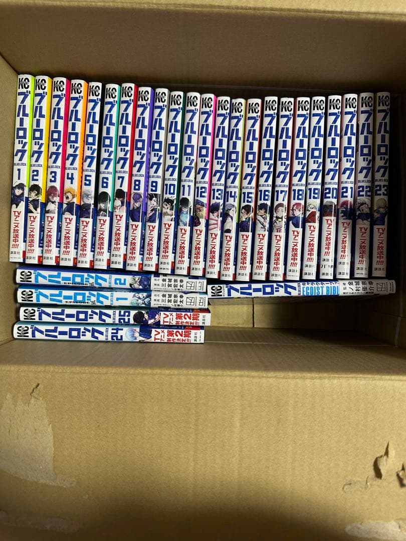 ブルーロック 全巻セット + グッズ