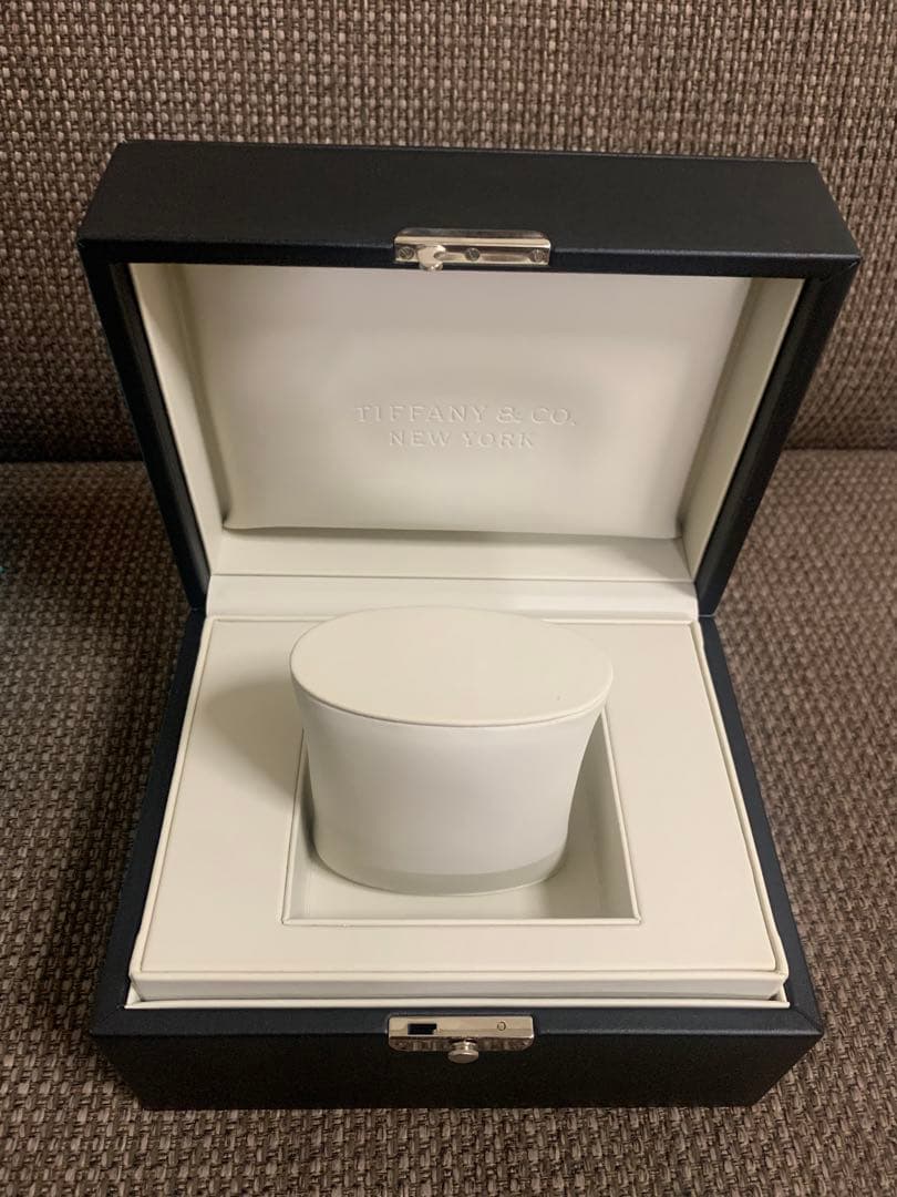 正規品　希少品　ティファニー　腕時計ケース　空箱