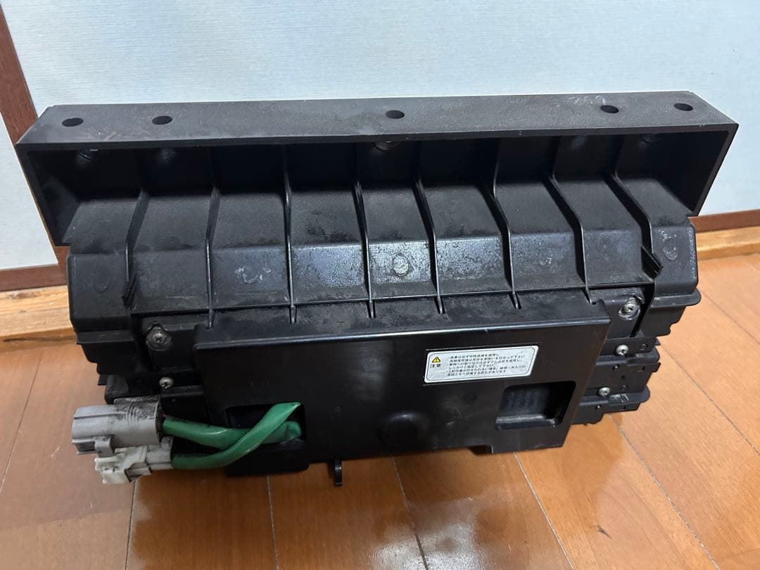 小糸　KOITO LED2連テールランプ(左側)