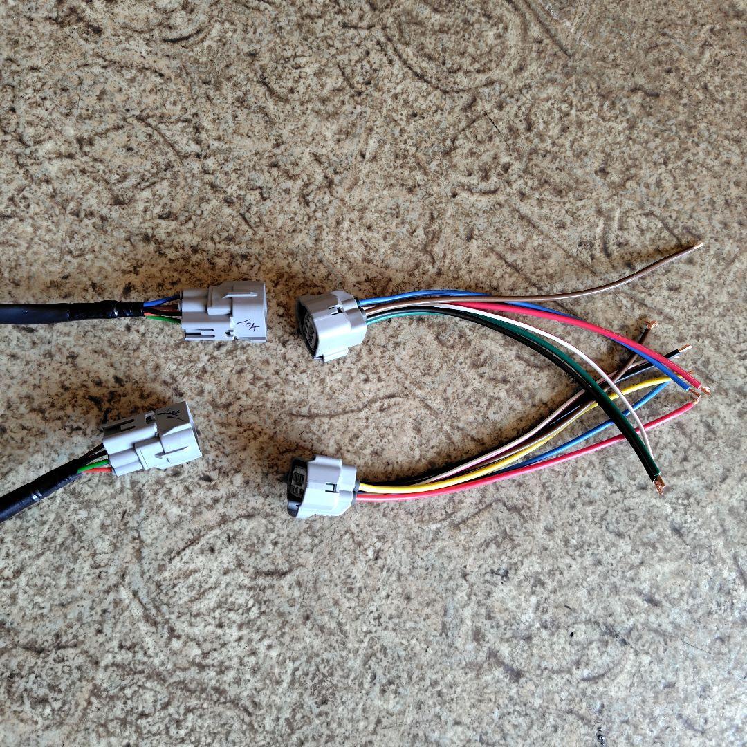 新型スーパーグレートトラクタ用純正フルLEDテールランプ