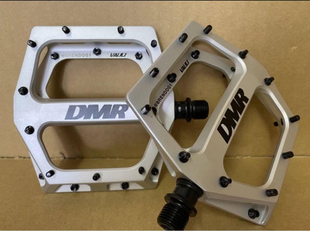 新品　DMR bikes vault Brendog mtb ペダル