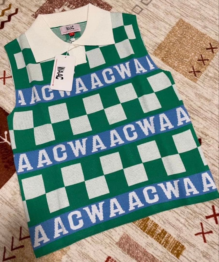 お値下げセットアップ　WAAC 上下セット　レディースゴルフウェア　サイズ1
