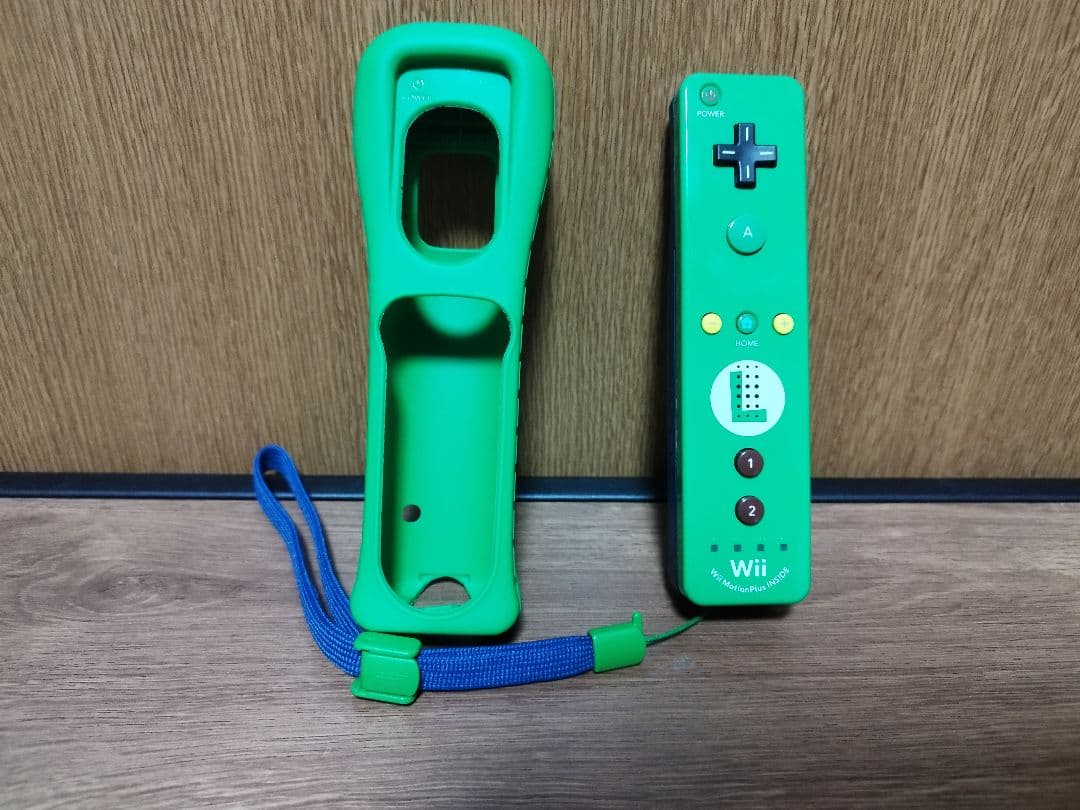 Wii リモコンプラスセット マリオ ルイージ 箱付き