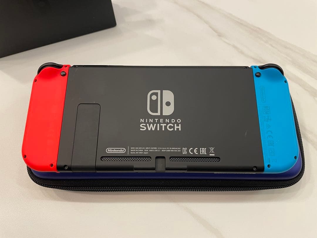 【超美品】Nintendo Switch 赤/青　※値下げ中