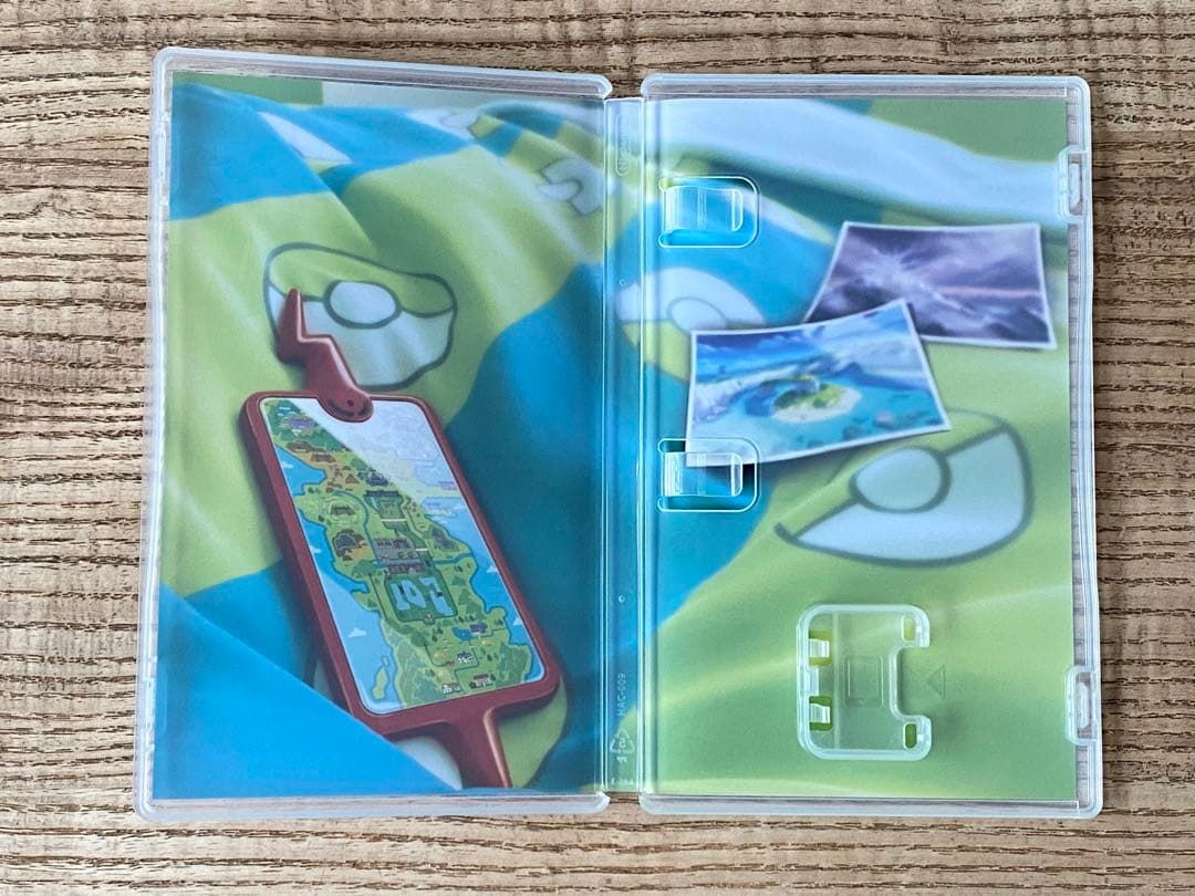 ポケットモンスター ソード + エキスパンションパス　ニンテンドー Switch