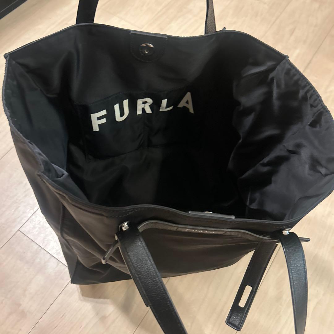 FURLA ブラック トートバッグ
