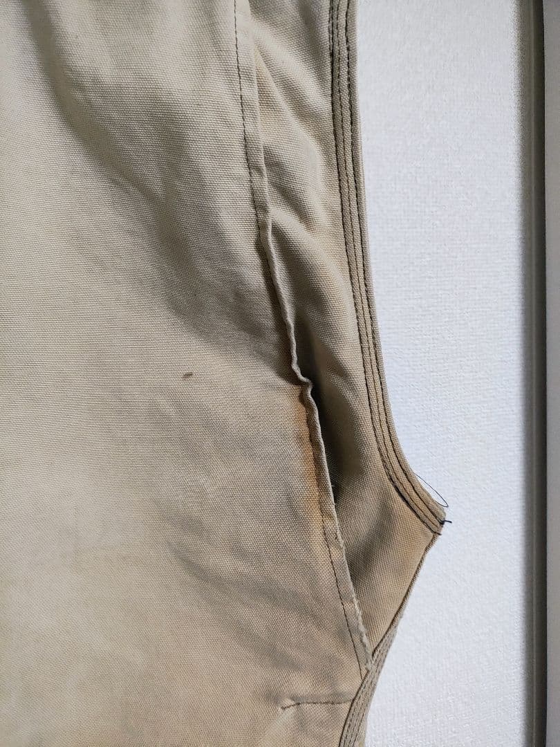 Carhartt ベージュ 黒 ダック生地 ベスト