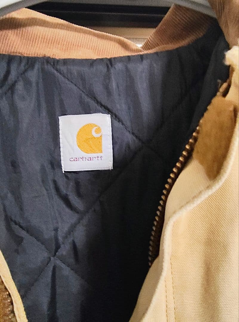 Carhartt ベージュ 黒 ダック生地 ベスト