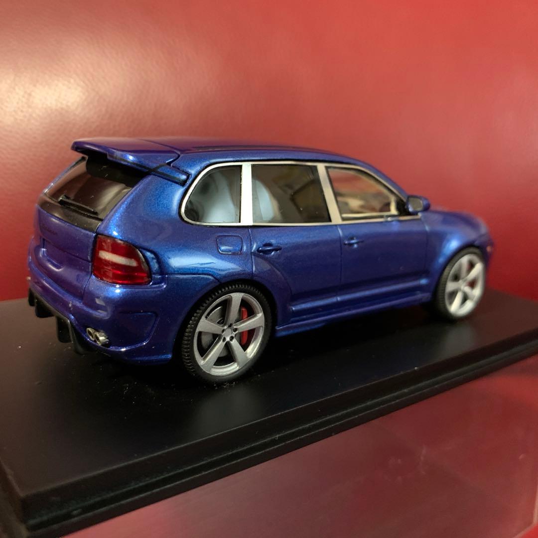 スパーク製　ポルシェ　RUF DAKARA 2010 1/43